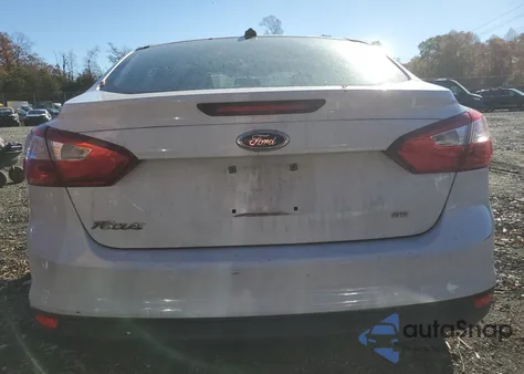 2012 Ford Focus Se из США, поврежденный, VIN 1FAHP3F29CL219931